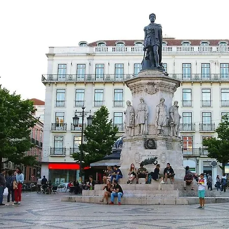 Mc Warm Romantic 3br2ba @ Trendy Principe Real * Lisboa