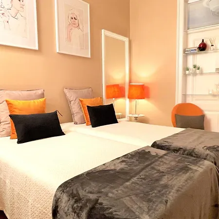 アパート Mc Warm Romantic 3br2ba @ Trendy Principe Real *