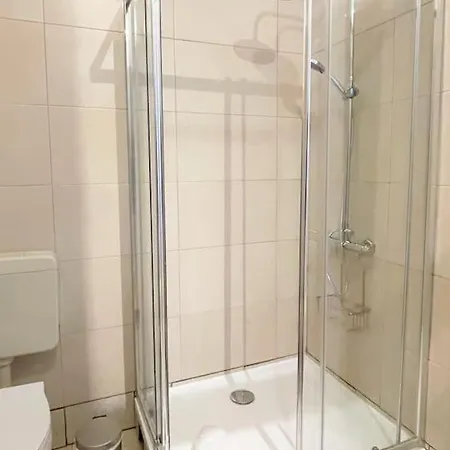 Mc Warm Romantic 3br2ba @ Trendy Principe Real * Lisboa