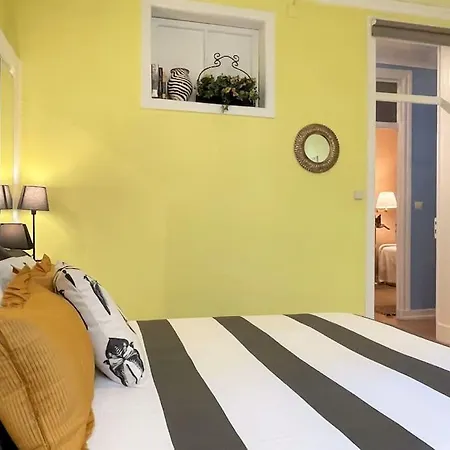Mc Warm Romantic 3br2ba @ Trendy Principe Real * Lisboa