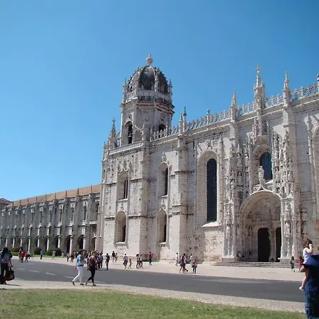 Mc Warm Romantic 3br2ba @ Trendy Principe Real * Lisboa
